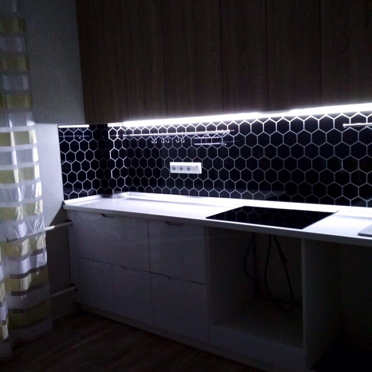 Белый кухонный гарнитур-Кухня МДФ в эмали «Модель 421»-фото3